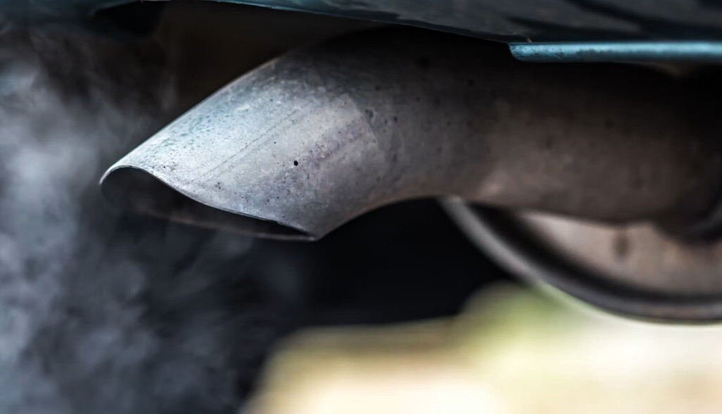 Las políticas de reducción de emisiones de los coches en Europa, Estados Unidos y China: diferentes estrategias con un mismo objetivo