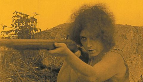Imagen 'bélica' de la protagonista en la película que ha sido restaurada.