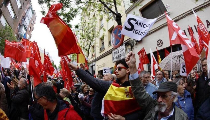Sí, merece la pena defender la democracia