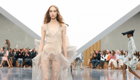 Un momento del desfile de Dior mujer de primavera-verano 2026. Dior/Facebook