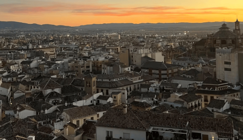 Vista del tejido urbano de Granada. Martina Lodos.
