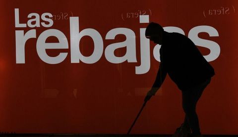 Las compras compulsivas, oniomaníacos tirándose a las rebajas