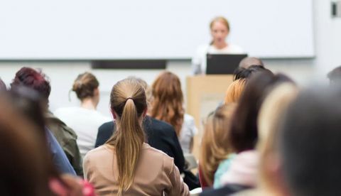 La reforma universitaria pone frenos a la precariedad laboral del profesorado