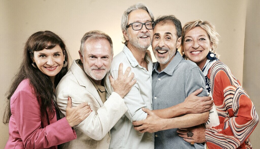 Arriba al Teatre Condal Una idea genial, una comèdia d'embolics i dobles identitats