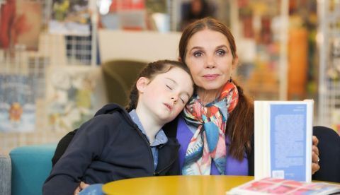 Victoria Abril estrena en Cosmo la versión francesa de la serie turca “Madre”