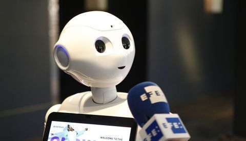 La inteligencia artificial y las tecnologías ómicas revolucionarán el 2018 / EFE