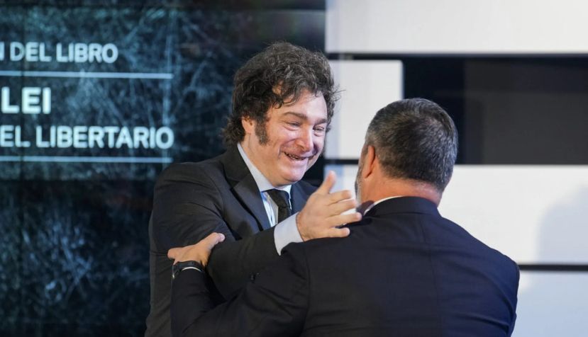 La mano que mece a Milei