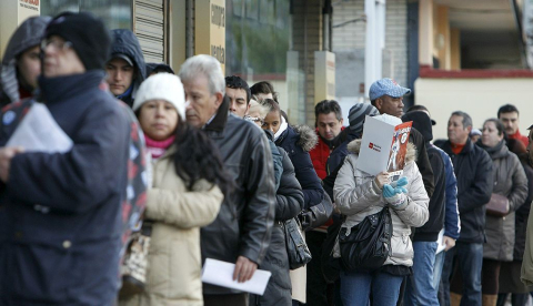 El paro aumenta en 3.584 personas en febrero hasta un total de 2.442.646, el nivel más bajo en este mes desde 2008