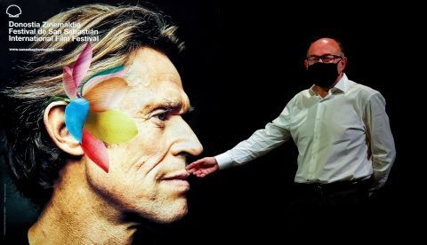 El director del Festival de Cine de San Sebastián, José Luis Rebordinos, durante la presentación este viernes del cartel oficial. EFE/ Javier Etxezarreta