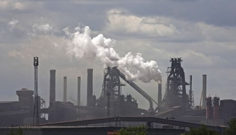 ONG denuncian la asignación de ayudas estatales a empresas contaminantes EFE/EPA/LINDSEY PARNABY/Archivo