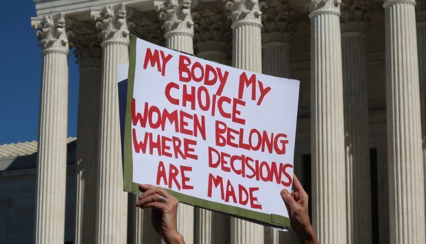Retorno a lo peor del pasado: La prohibición del aborto y los bloques militares