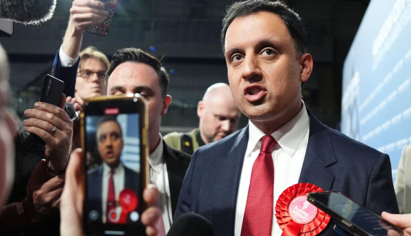 Scottish Labour leader Anas Sarwar speaks to the press following his party’s defeat in the Holyrood election in May 2026. Andrew Milligan/PA Images/Alamy