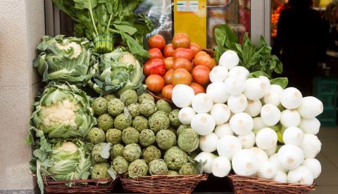 Más del 80 % de personas que padecen inseguridad alimentaria en el planeta y viven en lugares más propensos a sufrir desastres naturales asociados al cambio climático. EFE/David Aguilar/Archivo