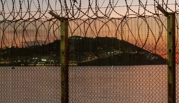 ¿Cómo podría deshacerse el nudo que se ha creado en Ceuta? Seis expertos responden