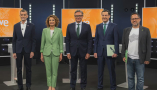 Debate de los candidatos en RTVE el pasado 5 de mayo. De izquierda a derecha, Antonio Maíllo, María Jesús Montero, Manuel Gavira, Juan Manuel Moreno Moreno y José Ignacio García Sánchez. Wikimedia Commons, CC BY