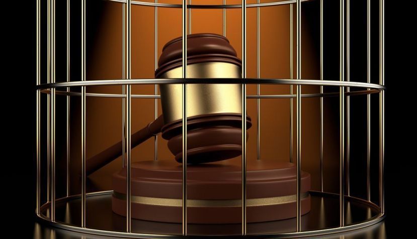 La inane visita del comisario europeo de justicia