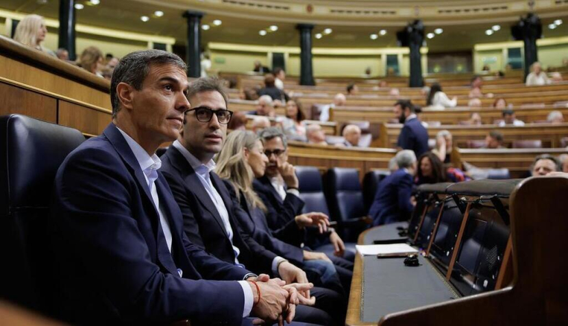 El presidente del Gobierno, Pedro Sánchez, asiste a la sesión de control al Gobierno en el Congreso de los Diputados. | Pool Congreso