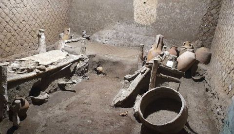 Pompeya descubre la habitación de una familia de esclavos bien conservada
