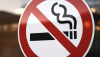  Señal de prohibido fumar en un cristal Studio.image/Shutterstock