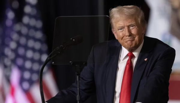 Donald Trump at a rally in Harrisburg, Pennsylvania, on July 31. Michael Reynolds / EPA