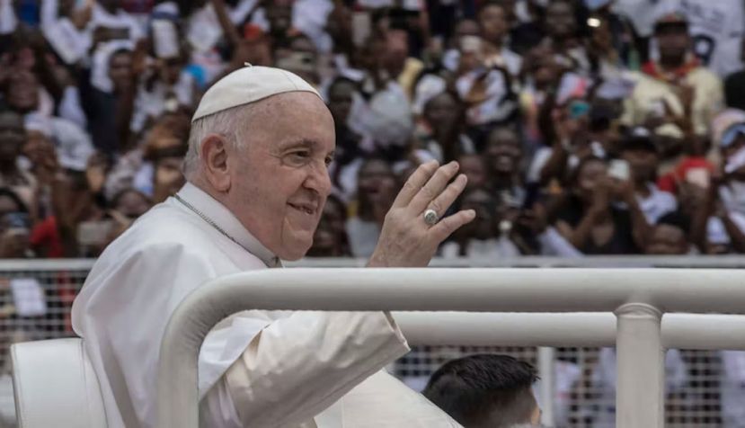 El Papa Francisco en el Estadio de los Mártires de Kinshasa, República Democrática del Congo, en febrero de 2023. Guerchom Ndebo / AFP via Getty Images
