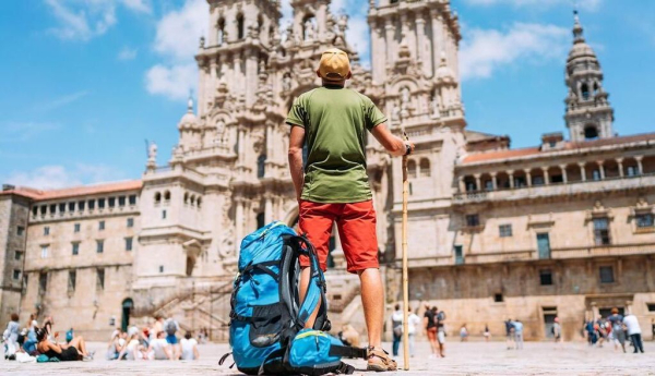 El Camino de Santiago se rinde al confort: crece la demanda de peregrinos que prefieren hoteles al albergue