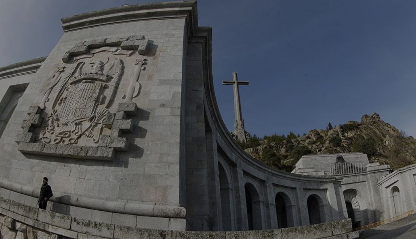 El derecho de la familia Primo de Rivera en una democracia