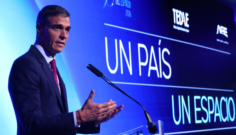 El presidente del Gobierno, Pedro Sánchez, durante su intervención en la clausura del Congreso del Espacio 2026. | Pool Moncloa / Fernando Calvo. Auditorio Mutua Madrileña, Madrid - 20.5.2026
