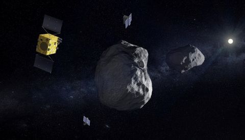 Fotografía facilitada por la ESA, de la recreación del sistema binario de asteroides al que la ESA y la NASA enviarán la misión AIDA, con el objetivo de hacer colisionar una nave en uno de los cuerpos y realizar un estudio detallado del impacto. Imagen facilitada por la ESA. EFE