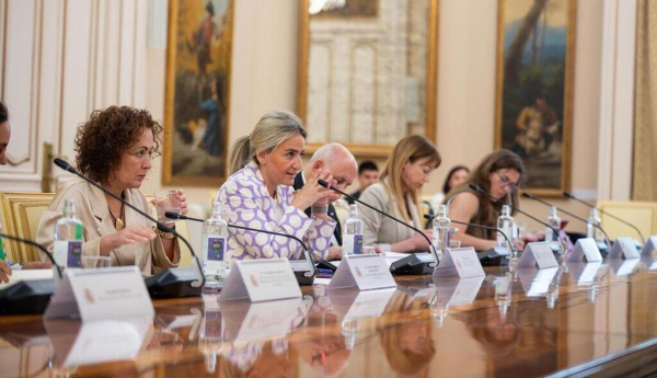 La ministra de Educación, Formación Profesional y Deportes, Milagros Tolón, ha presidido la Conferencia Sectorial de Formación Profesional. / © lamoncloa.gob.es. Ministerio de la Presidencia.