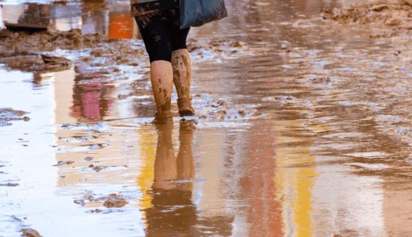 Otra consecuencia de las inundaciones: la dispersión y acumulación de contaminantes