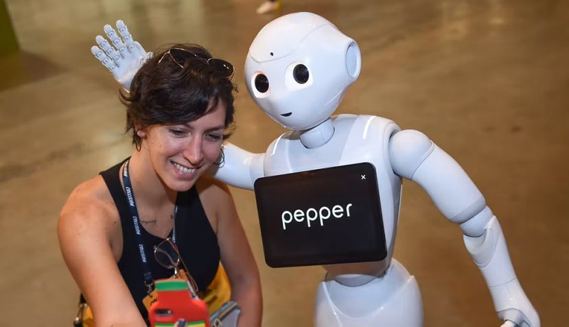 Pepper es un robot social de la empresa Softbank. Collision Conf./Flickr, CC BY-SA