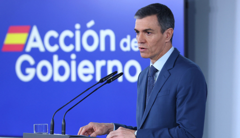 El presidente del Gobierno, Pedro Sánchez, comparece ante los medios de comunicación tras el Consejo de Ministros extraordinario. | Pool Moncloa / Fernando Calvo. La Moncloa, Madrid - 20.3.2026