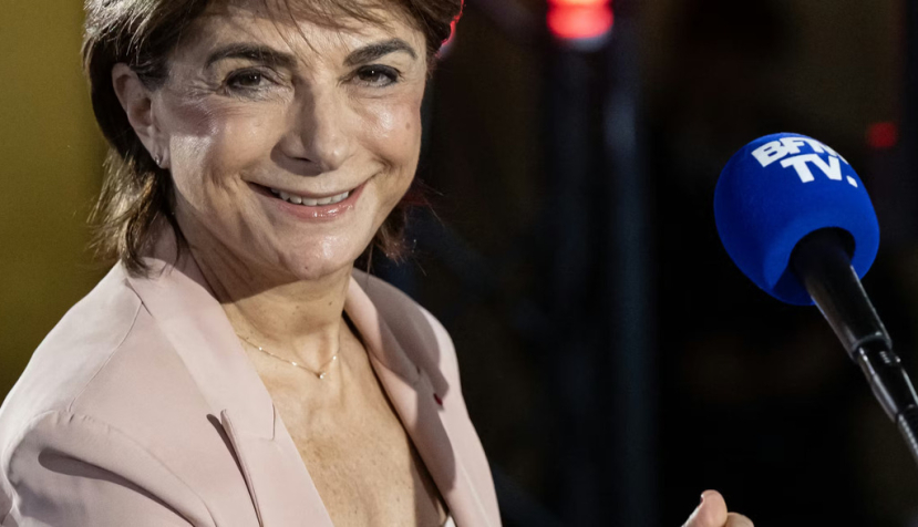 Martine Vassal, candidate LR à Marseille (Bouches-du-Rhône), a assumé les « valeurs [du] travail, [de la] famille, [de la] patrie », la devise pétainiste, lors d’un débat télévisé, le 19 février 2026. Miguel Medina/AFP