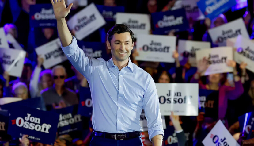 US midterm elections: Democrats gain ground as Trump faces growing voter discontent