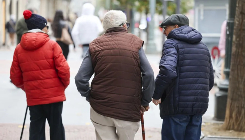La pensión media del sistema de la Seguridad Social llega a 1.373,4 euros en agosto, un 4,6% más que hace un año