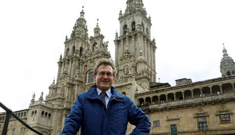 El premio Nobel de Química en 2016 Ben Feringa, conoció esta mañana la Plaza del Obradoiro durante su visita a la Universidad de Santiago de Compostela (USC), invitado por el Centro Singular de Investigación en Química Biológica y Materiales Moleculares (CiQUS), y el programa ConCiencia. EFE