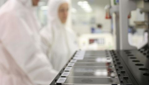 Investigadores de la universidad de Harvard han desarrollado una tecnología llamada Orientación Inmunitaria Impulsada por Eritrocitos, que emplea glóbulos rojos para generar una respuesta inmune mediante el envío de antígenos a las células presentadoras de antígeno. EFE