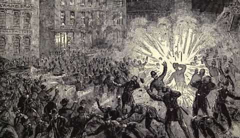 Grabado que recoge la explosión en la Revuelta de Haymarket. / Wikipedia