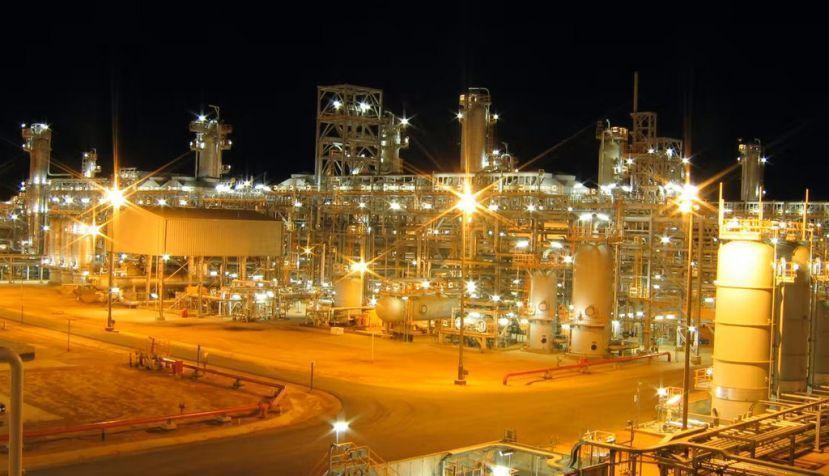 Planta de procesamiento de gas de Tiguentourine, en In Amenas (Argelia). TOUAT Hamid / Shutterstock