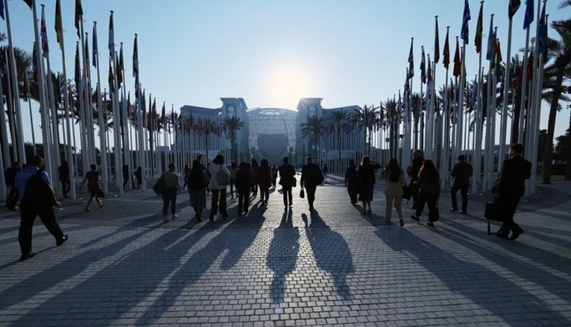 La salud, protagonista por primera vez del debate climático en la cuarta jornada de la COP28