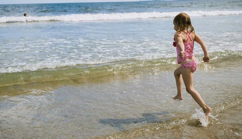 ¿Son las vacaciones escolares demasiado largas o es necesario todo el tiempo disponible para disfrutar de ellas? Justin Connors / Flickr, CC BY-NC