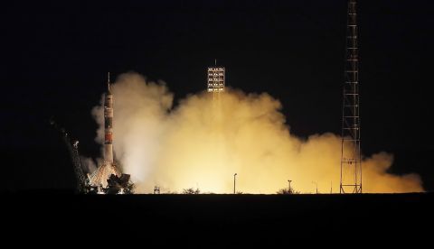 Imagen de un lanzamiento en Baikonur. EFE/EPA/MAXIM SHIPENKOV/Archivo