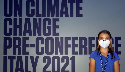 Los jóvenes piden el cierre de las industrias de combustibles fósiles antes de 2030