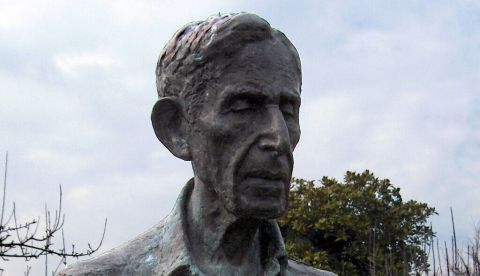 Busto de Leonard Woolf. / Wikipedia.
