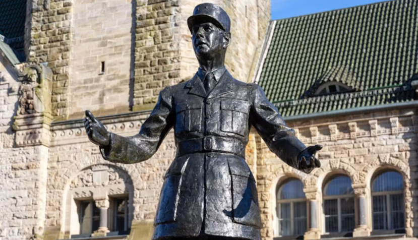 Charles de Gaulle, héroe de la Francia Libre: ¿una representación que ha evolucionado en la memoria nacional?