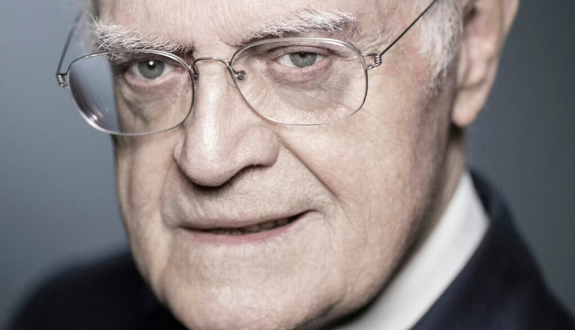  Lionel Jospin posa durante una sesión fotográfica en París, el 16 de mayo de 2018. Joël Saget/AFP