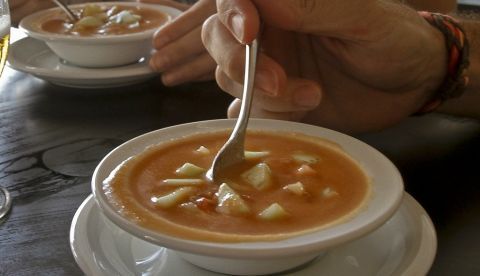 Imagen de un gazpacho. EFE / Julián Pérez/Archivo