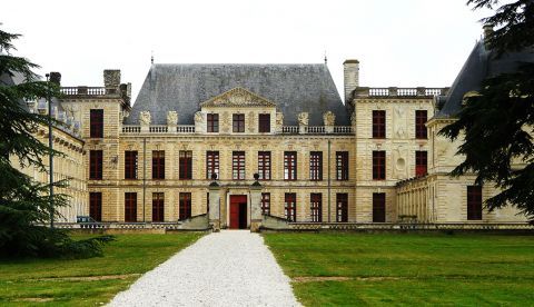 Le Château d’Oiron, del lugar del marqués de Carabás al actual museo contemporáneo