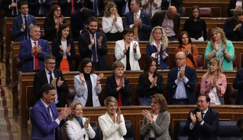 Díaz aprovecha su alternativa en la contra moción de reinvestidura que le brinda Tamames al gobierno